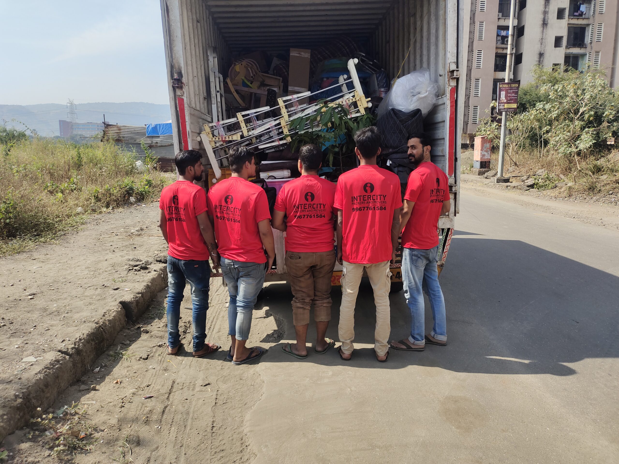 Loading and Unloading Services