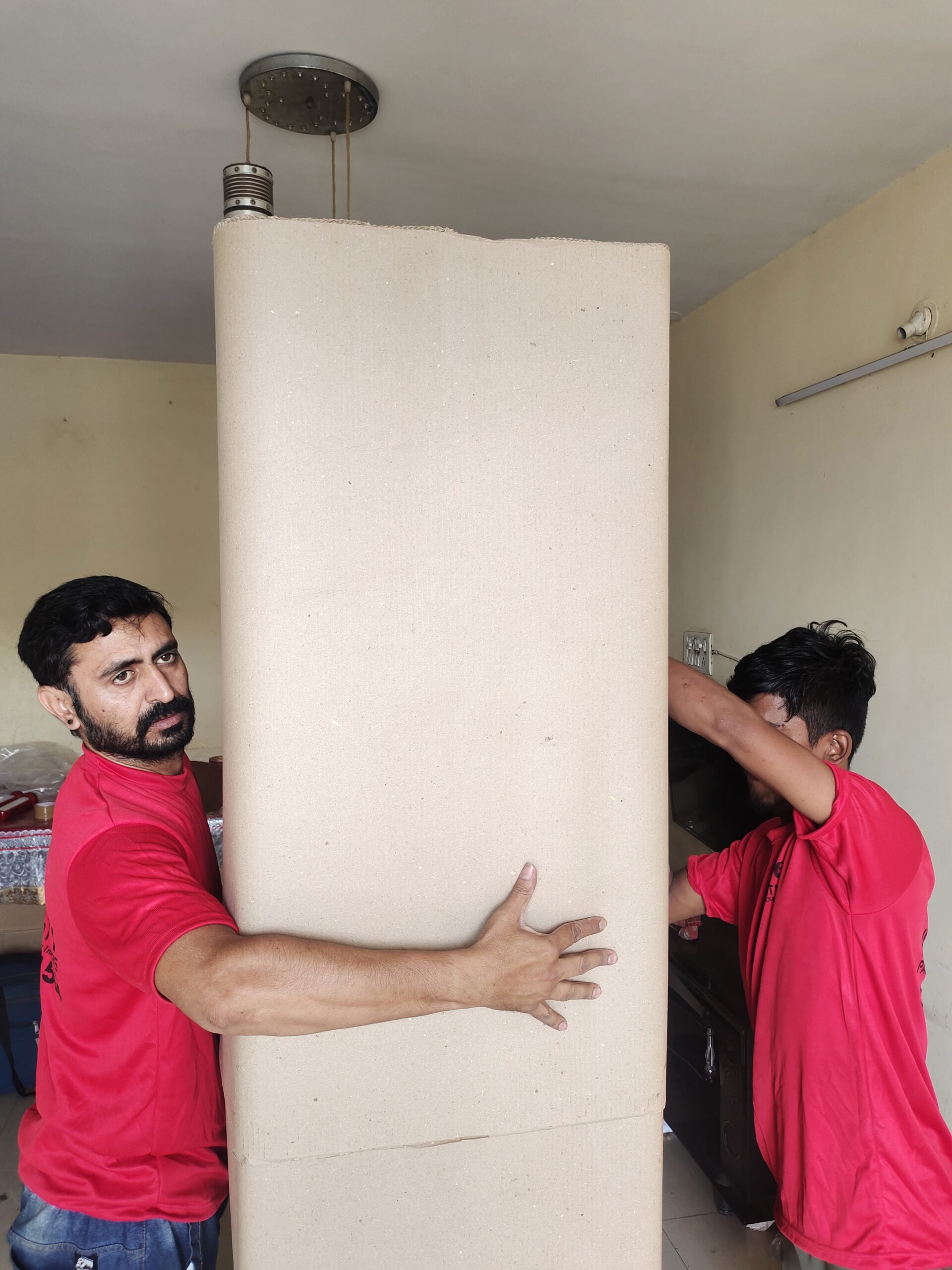Safe Loading and Unloading by Intercity Packers and Movers in Ulwe Navi Mumbai